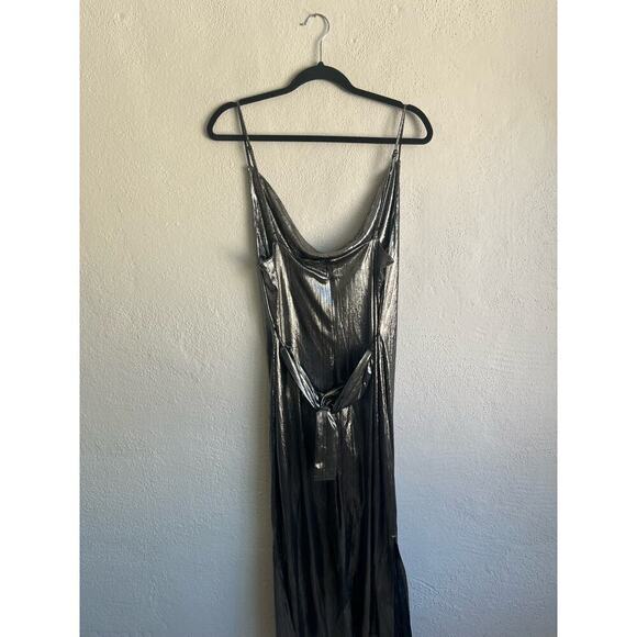 Anthropologie Endless Rose Woman Silver WaistWith Slip Midi Dress, Size … - Picture 7 of 8
